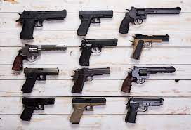 Nueva York aprueba una ley que restringe las armas tras el fallo del Supremo