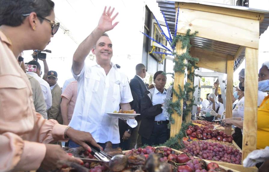 Presidente Abinader anuncia cenas y almuerzos populares en Navidad