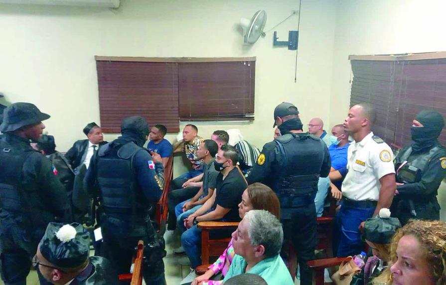 Condenan a 10 de 13 imputados por el atentado contra David Ortiz